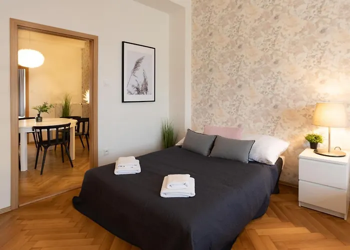 Luxury In Prime Location Praha