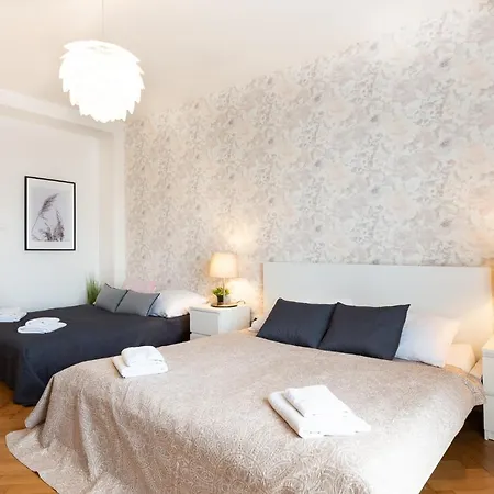 Luxury In Prime Location * פראג